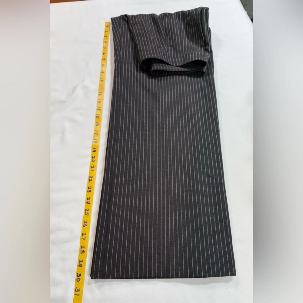 OPEN EDIT Gray pinstriped wide leg pleated front pants size S - Picture 16 of 16